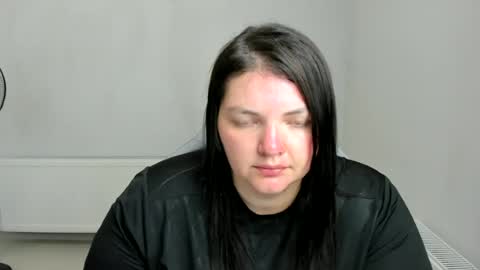 Snapshot of stella_la_ chatting on July 6, 2026, 6:32 am Stella online show from July 6, 2026, 6:32 am