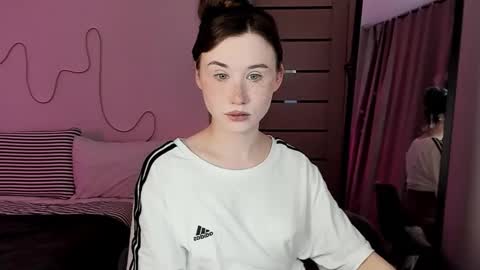 stella_sunny online show from January 11, 2026, 6:57 pm