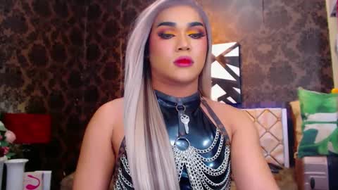 Snapshot of stellagrayts chatting on January 4, 2025, 2:35 pm CALL ME STELLA online show from January 4, 2025, 2:35 pm