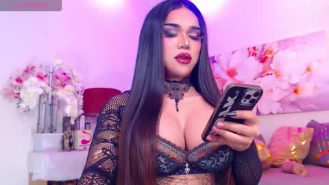 CALL ME STELLA online show from December 16, 2025, 3:00 am