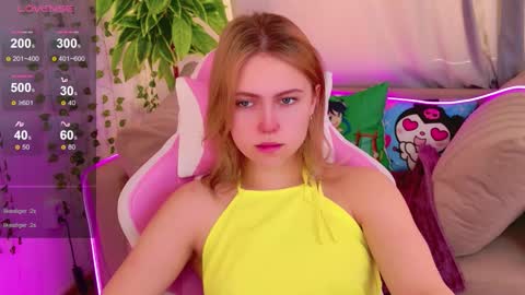 Snapshot of stellahaart chatting on November 28, 2025, 7:33 am Stella 3 online show from November 28, 2025, 7:33 am