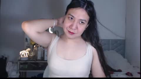 Stella online show from October 5, 2025, 4:16 pm