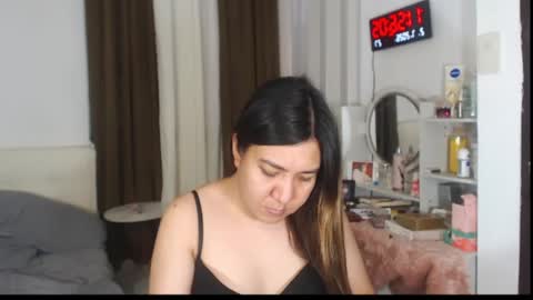 Snapshot of stellahugets chatting on July 2, 2026, 3:56 am Stella online show from July 2, 2026, 3:56 am