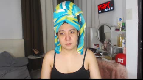 Snapshot of stellahugets chatting on July 13, 2026, 11:46 am Stella online show from July 13, 2026, 11:46 am