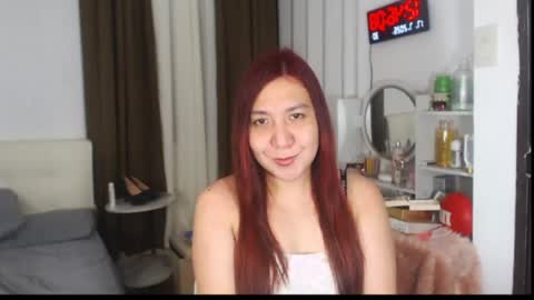 Snapshot of stellahugets chatting on July 16, 2026, 4:46 pm Stella online show from July 16, 2026, 4:46 pm