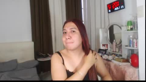 Snapshot of stellahugets chatting on July 23, 2026, 5:05 am Stella online show from July 23, 2026, 5:05 am