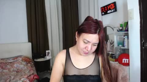 Snapshot of stellahugets chatting on August 7, 2026, 2:41 pm Stella online show from August 7, 2026, 2:41 pm