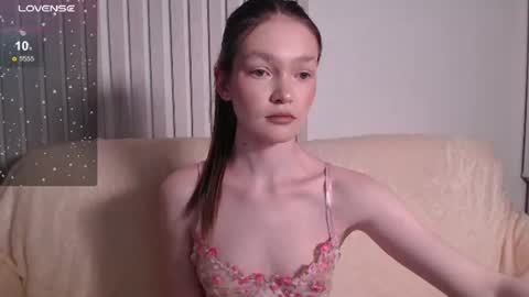 Snapshot of stellapayne chatting on June 16, 2026, 1:52 am stellapayne online show from June 16, 2026, 1:52 am