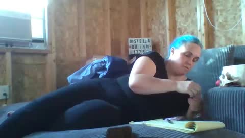 Stella online show from February 16, 2026, 10:06 pm