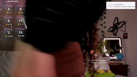 stellart_ online show from January 12, 2025, 4:31 am