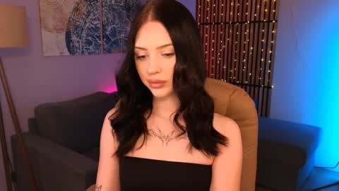 Snapshot of stellary_shy chatting on December 5, 2024, 2:00 pm Stellary online show from December 5, 2024, 2:00 pm