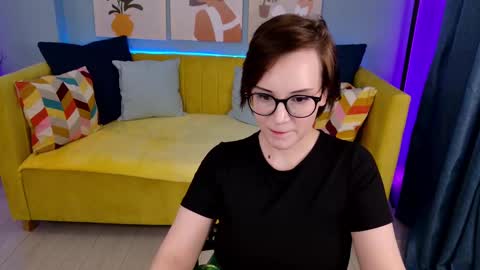 Snapshot of stellawills chatting on January 13, 2025, 2:21 pm Stella online show from January 13, 2025, 2:21 pm