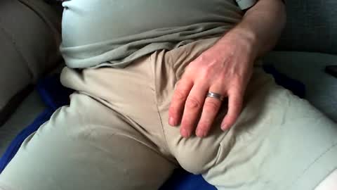 Snapshot of stemee chatting on June 16, 2026, 3:03 pm marriedsecretcrotchwatcher online show from June 16, 2026, 3:03 pm
