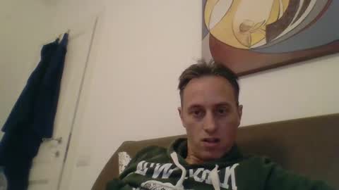 sten015 online show from December 18, 2024, 2:06 pm