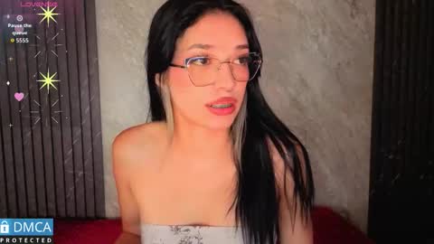 Stepha online show from March 9, 2026, 7:07 pm