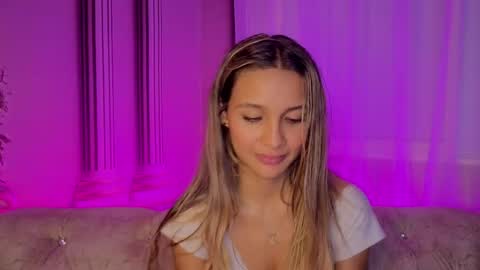 Snapshot of stephani_sweet chatting on June 8, 2026, 1:28 am Stefff online show from June 8, 2026, 1:28 am