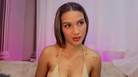 Snapshot of stephani_sweet chatting on June 12, 2026, 9:35 pm Stefff online show from June 12, 2026, 9:35 pm