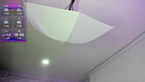 Snapshot of stephania_diamond chatting on February 7, 2025, 2:08 am online show from February 7, 2025, 2:08 am