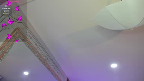 Snapshot of stephania_diamond chatting on February 9, 2025, 2:06 am online show from February 9, 2025, 2:06 am