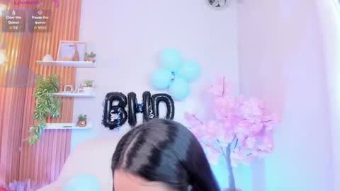 Snapshot of stephania_diamond chatting on September 21, 2025, 2:35 am online show from September 21, 2025, 2:35 am