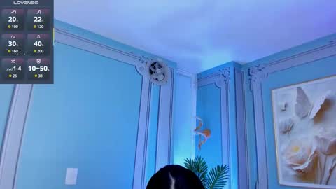 Snapshot of stephania_diamond chatting on October 9, 2025, 12:08 am online show from October 9, 2025, 12:08 am