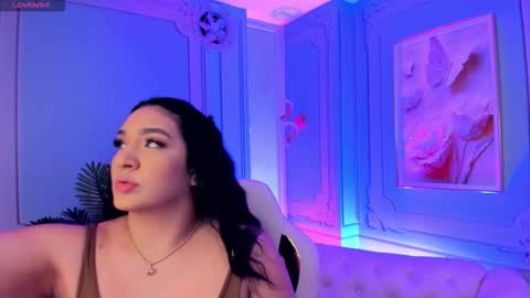 Snapshot of stephania_diamond chatting on October 29, 2025, 2:25 am online show from October 29, 2025, 2:25 am