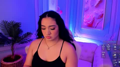 Snapshot of stephania_diamond chatting on October 30, 2025, 2:24 am online show from October 30, 2025, 2:24 am