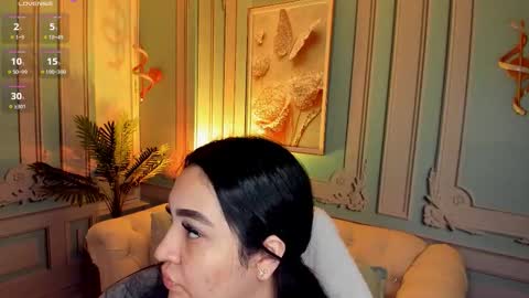 Snapshot of stephania_diamond chatting on December 23, 2025, 2:09 am online show from December 23, 2025, 2:09 am