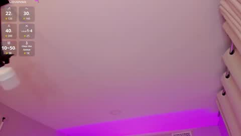 Snapshot of stephania_diamond chatting on February 3, 2026, 6:22 am online show from February 3, 2026, 6:22 am