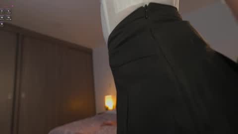 Snapshot of stephania_let chatting on May 3, 2026, 2:12 pm stephania_let online show from May 3, 2026, 2:12 pm