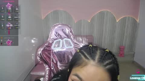 Snapshot of stephania_t chatting on December 31, 2024, 3:12 am Stephania online show from December 31, 2024, 3:12 am