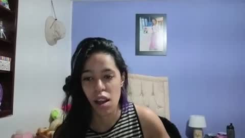 Stephania online show from July 11, 2026, 2:20 pm