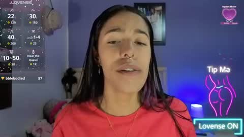 Stephania online show from July 28, 2026, 3:54 pm