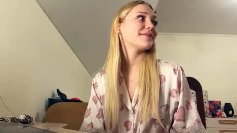 Steph online show from March 16, 2026, 1:59 pm