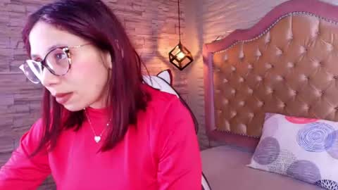 Snapshot of stephaniesun_ chatting on July 4, 2026, 2:12 pm Stephaniesun online show from July 4, 2026, 2:12 pm