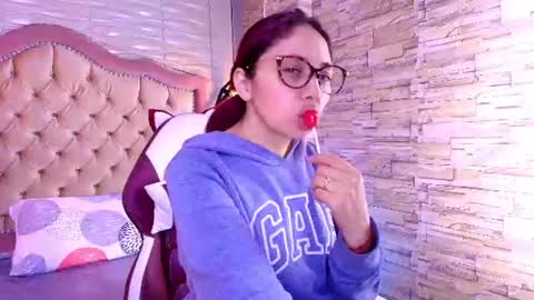 Snapshot of stephaniesun_ chatting on July 28, 2026, 2:57 pm Stephaniesun online show from July 28, 2026, 2:57 pm