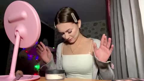 Stephani online show from February 21, 2026, 3:02 pm