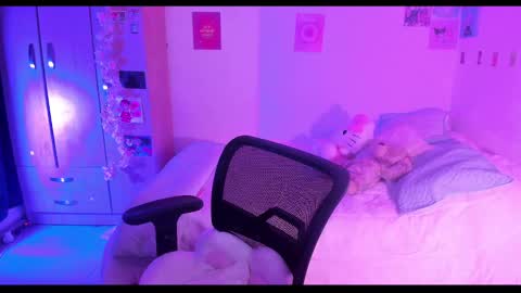 Stephanie  online show from February 17, 2025, 12:54 am