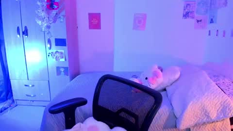 Stephanie  online show from February 25, 2025, 11:44 pm