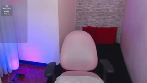 Snapshot of stephany_rodriguez_ chatting on October 14, 2025, 1:56 pm stephany_rodriguez_ online show from October 14, 2025, 1:56 pm