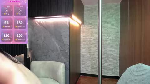 stephany_rodriguez_ online show from March 17, 2026, 1:58 pm