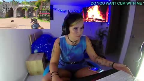 Stephany  independient model  online show from December 8, 2024, 1:13 am