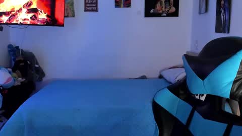 Stephany  independient model  online show from February 17, 2025, 12:32 am