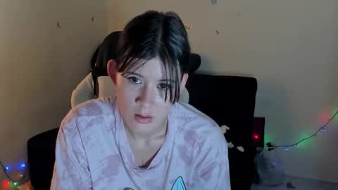 Stephany  independient model  online show from March 8, 2026, 2:04 am