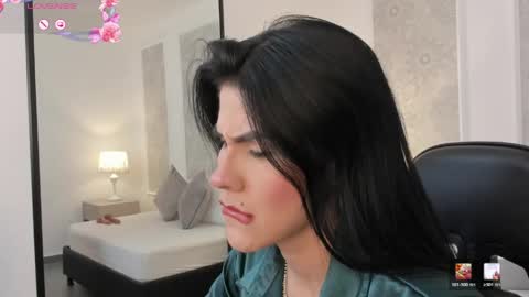 Snapshot of stephanya_ chatting on May 18, 2026, 7:31 pm S T E P H A N Y A online show from May 18, 2026, 7:31 pm