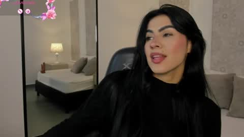 Snapshot of stephanya_ chatting on July 25, 2026, 12:47 pm S T E P H A N Y A online show from July 25, 2026, 12:47 pm