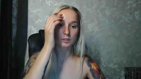 Snapshot of stephiepink chatting on September 21, 2025, 8:16 am Grace online show from September 21, 2025, 8:16 am