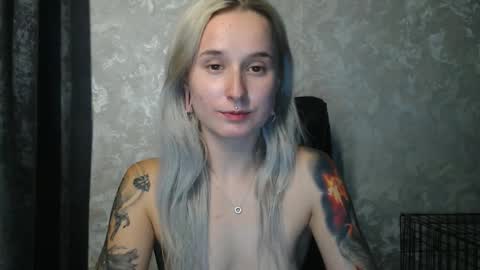 Snapshot of stephiepink chatting on November 7, 2025, 2:17 pm Grace online show from November 7, 2025, 2:17 pm