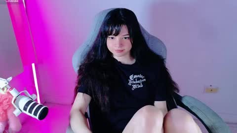 Snapshot of stephybrown chatting on June 3, 2026, 9:42 pm stephy online show from June 3, 2026, 9:42 pm