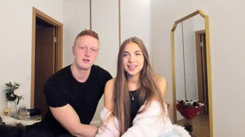 Snapshot of stepsisandstepbro chatting on March 28, 2026, 6:07 pm Step sis and Step bro online show from March 28, 2026, 6:07 pm